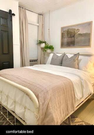 Spacious 4Br Retreat In The Heart Of Lafayette Εξωτερικό φωτογραφία